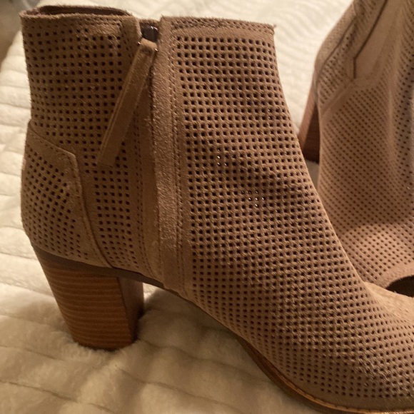 TOMS wedge open toe high heal - Picture 4 of 5